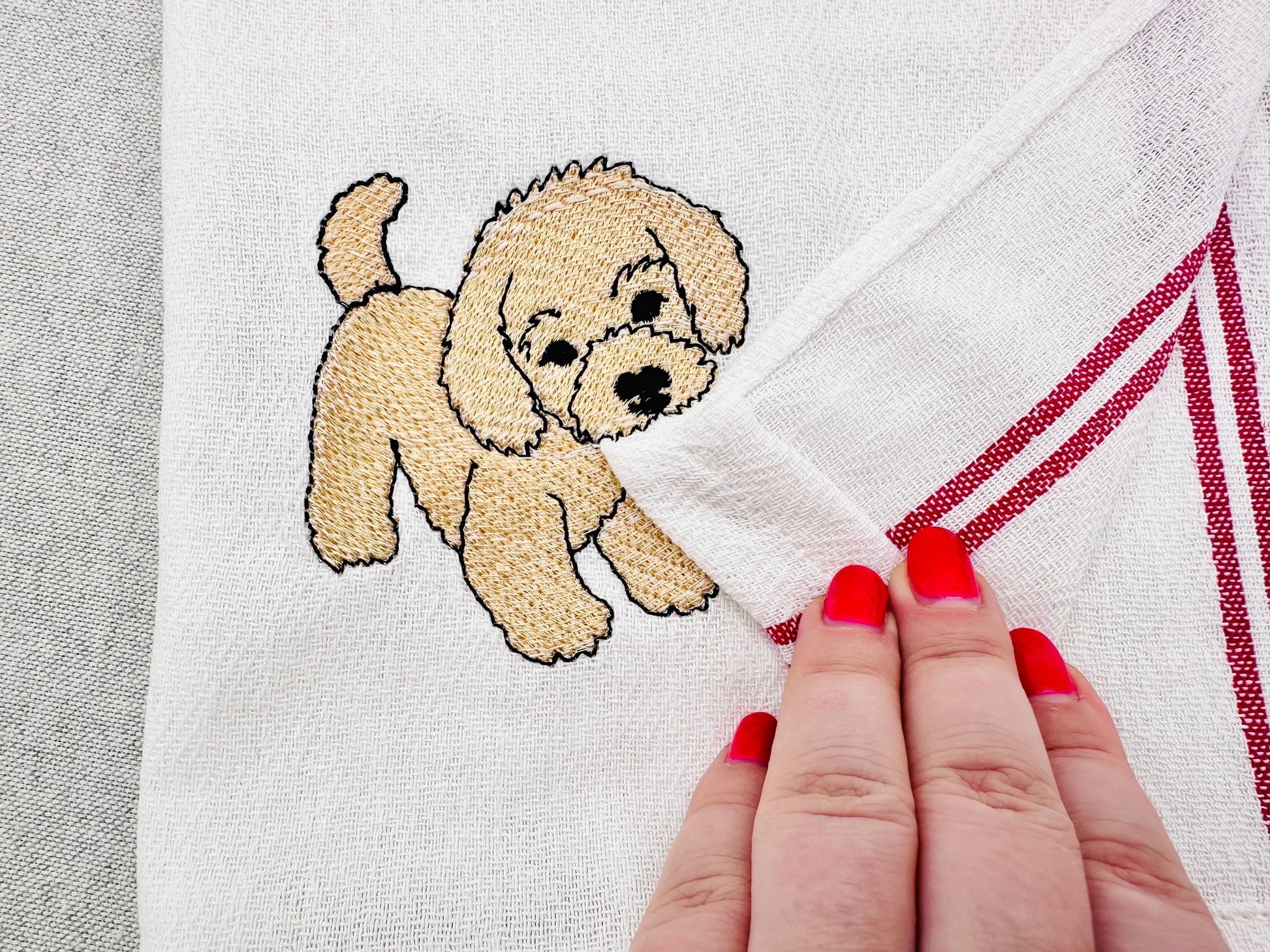 Cute Playing Little Poodle Puppy Dog Mama kitchen dish towel pet animal kids machine embroidery designs