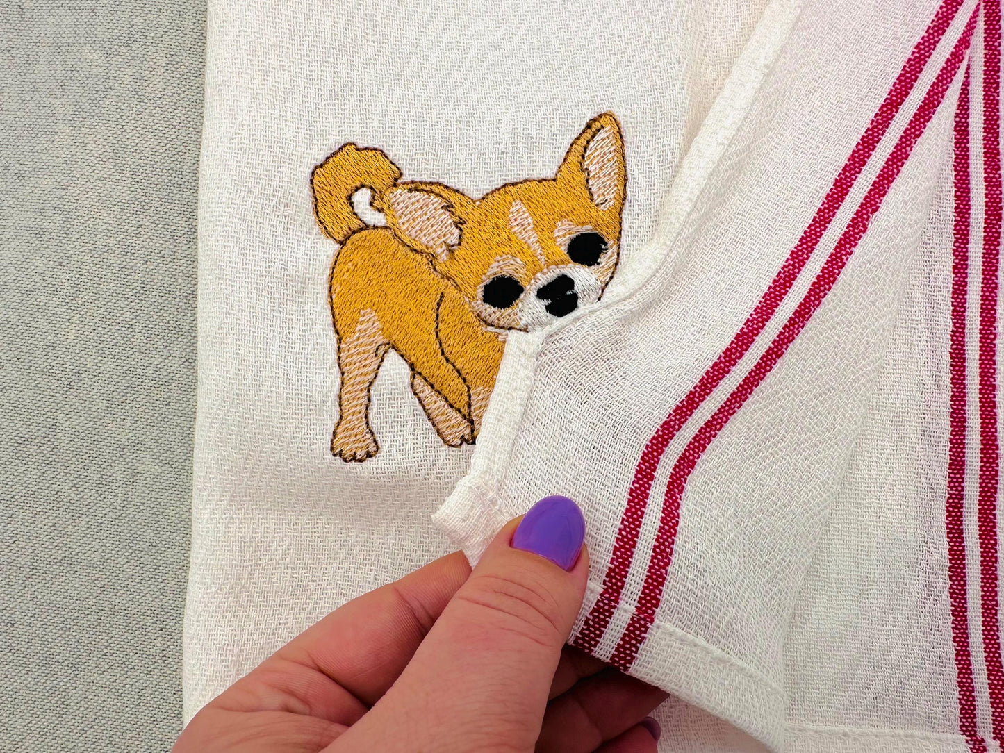 Lovely playing Chihuahua Puppy Dog Mama kitchen dish towel pet animal kids machine embroidery designs ITH