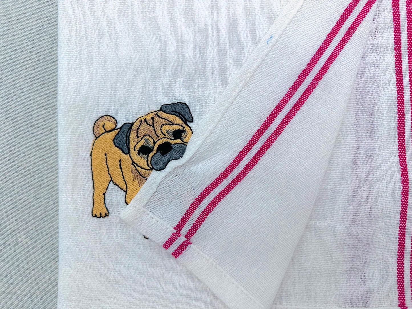 Lovely playing Pug Puppy Dog Mama kitchen dish towel pet animal kids machine embroidery designs ITH
