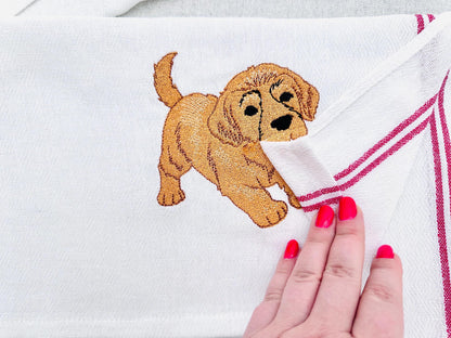 Playing Golden Retriever Puppy – In-the-Hoop embroidery pattern by Artapli