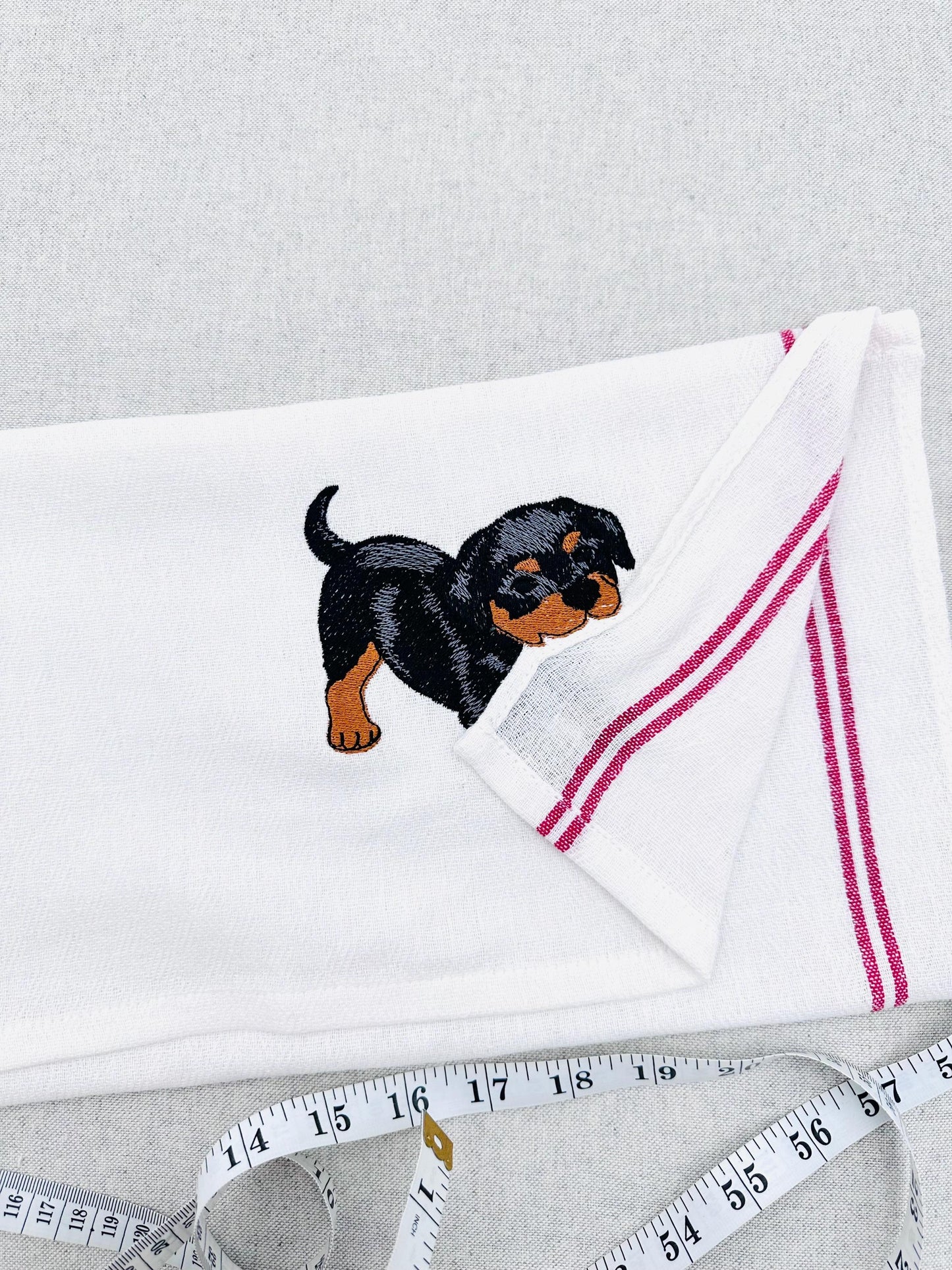 Playing Rottweiler Puppy – In-the-Hoop embroidery pattern by Artapli