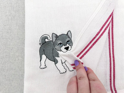 Lovely playing Husky Puppy Dog Mama kitchen dish towel pet animal kids machine embroidery designs ITH