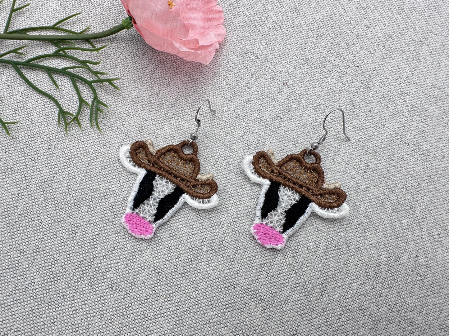 Cow Cowboy Hat Cowgirl girls Earrings charm FSL freestanding lace machine embroidery designs in the hoop
