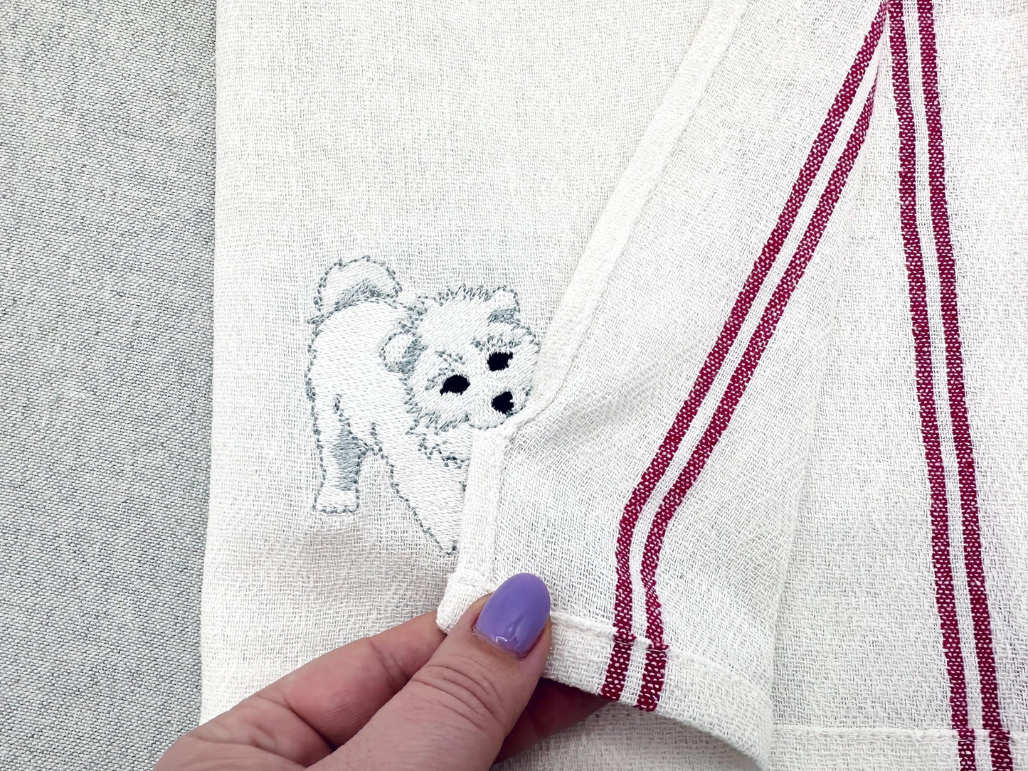 Cute Playing Little Samoyed Puppy Dog Mama kitchen dish towel pet animal kids machine embroidery designs ITH