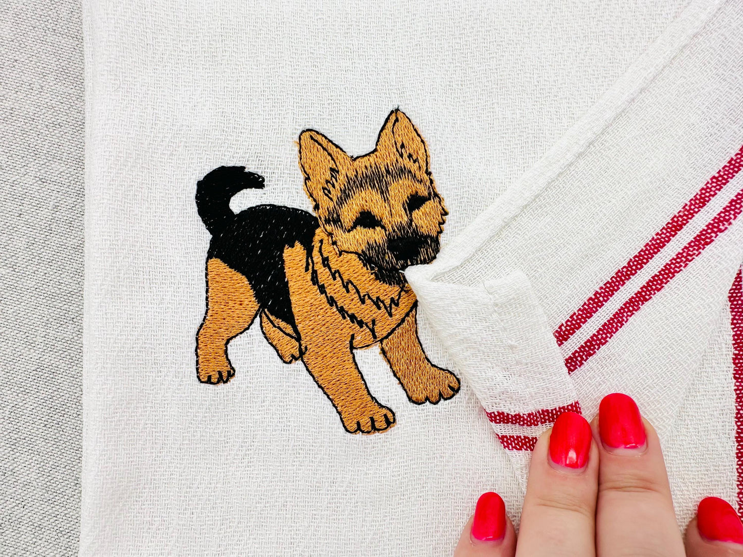 Cute Playing German Shepherd Puppy Dog Mama kitchen dish towel pet animal kids machine embroidery designs ITH