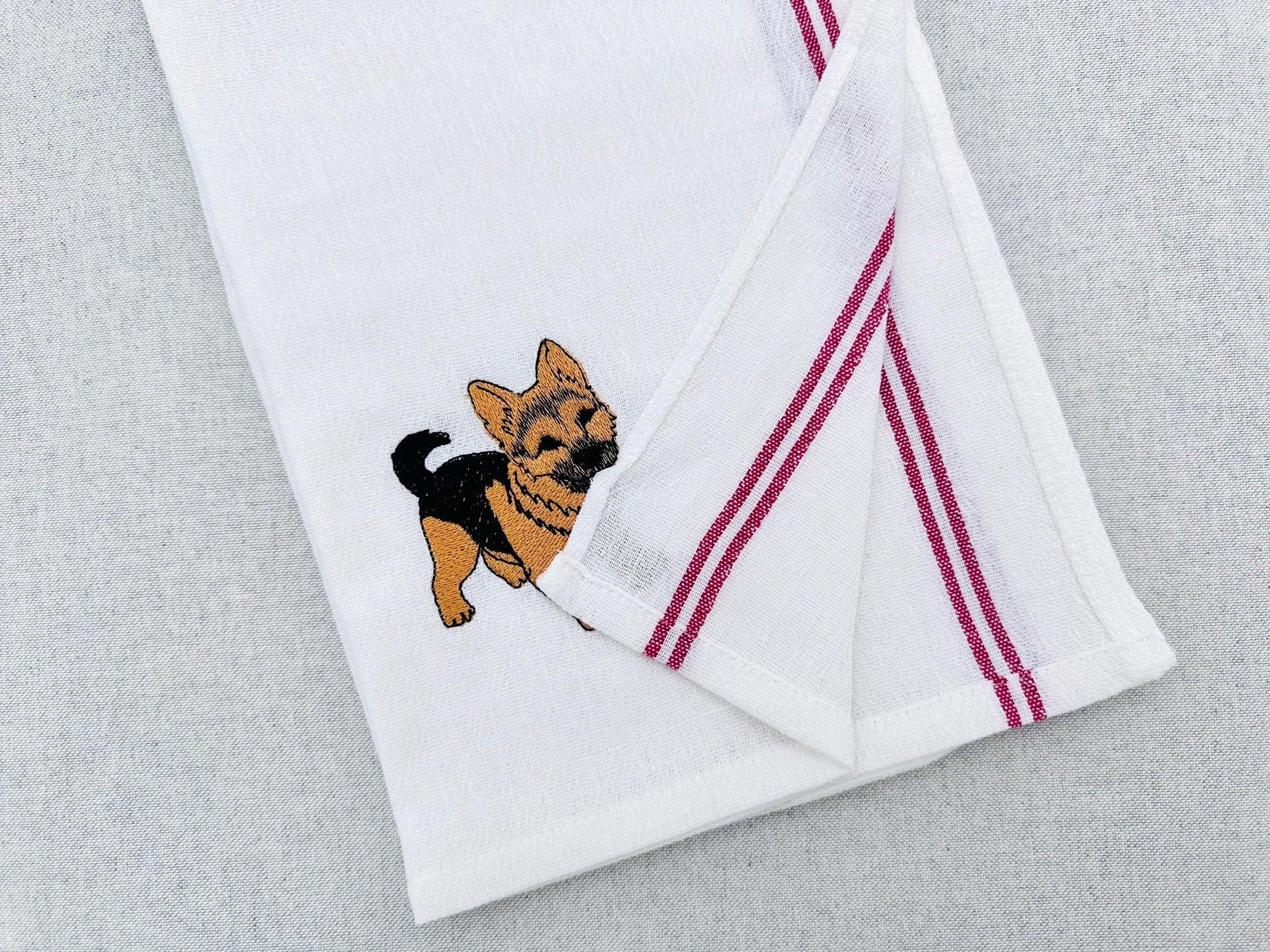 Cute Playing German Shepherd Puppy Dog Mama kitchen dish towel pet animal kids machine embroidery designs ITH