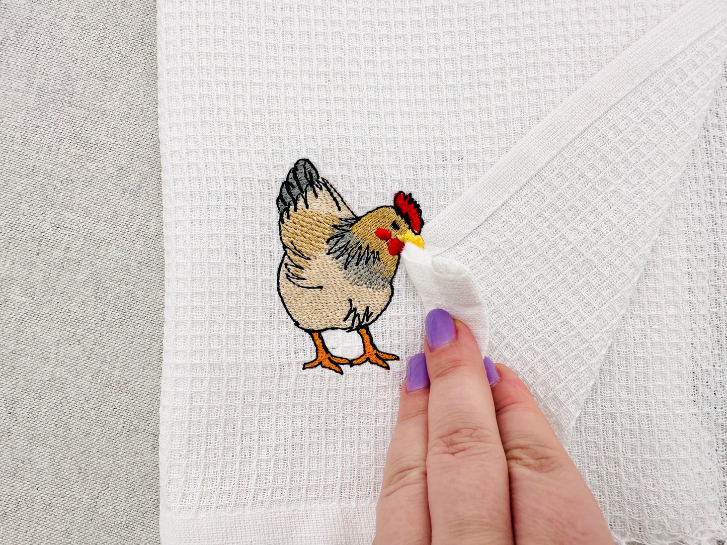 Cute Playing Chicken Animal Thief kitchen dish towel Farm bird Chicken Mama machine embroidery designs ITH