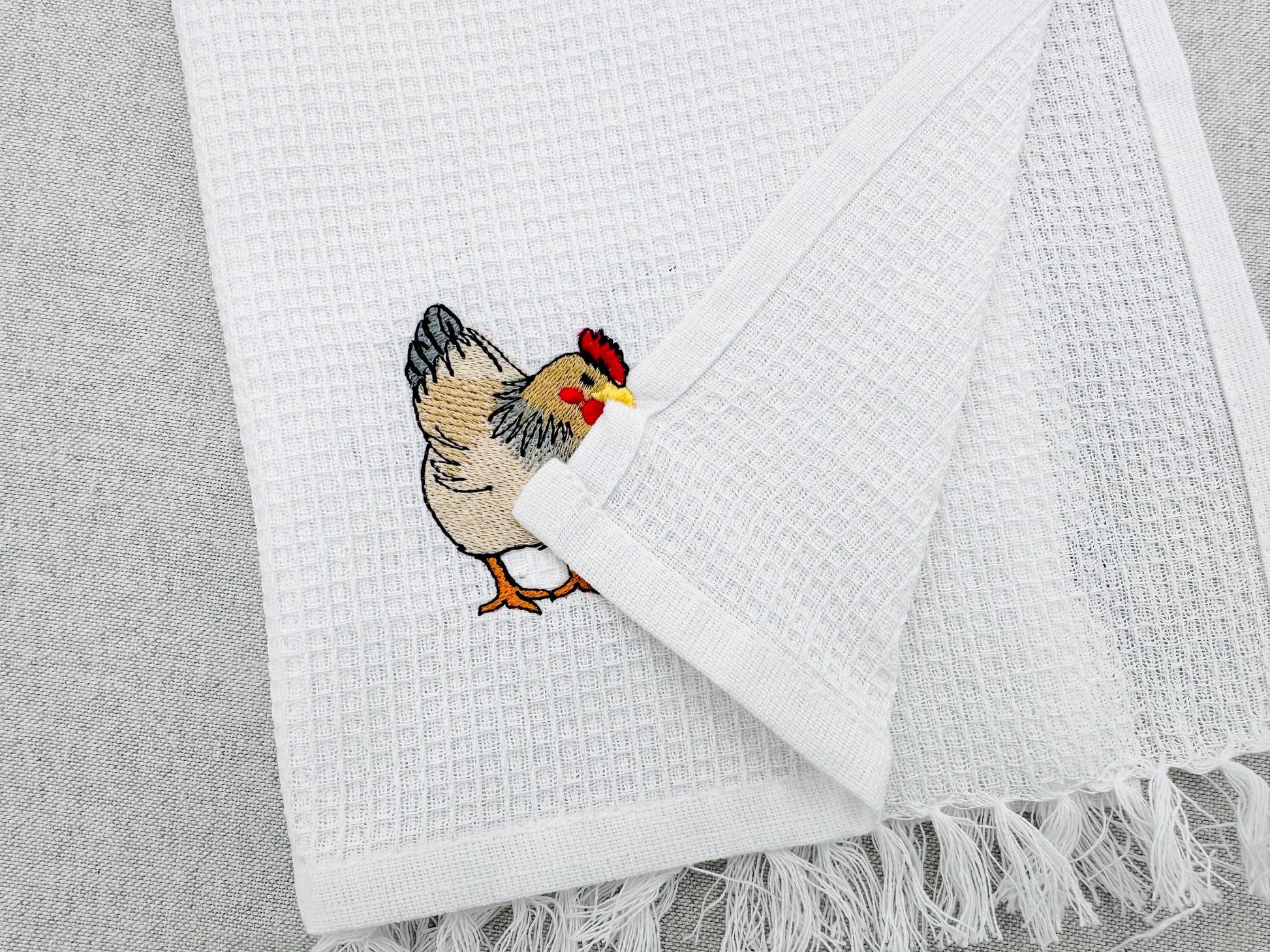 Cute Playing Chicken Animal Thief kitchen dish towel Farm bird Chicken Mama machine embroidery designs ITH