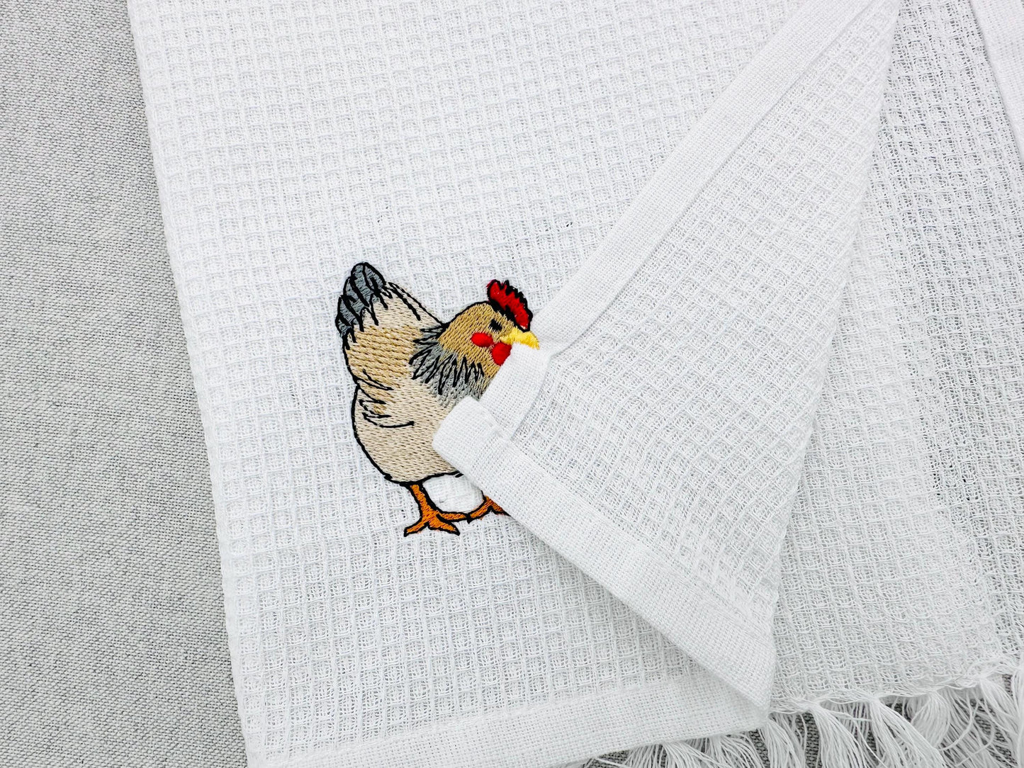 Cute Playing Chicken Animal Thief kitchen dish towel Farm bird Chicken Mama machine embroidery designs ITH