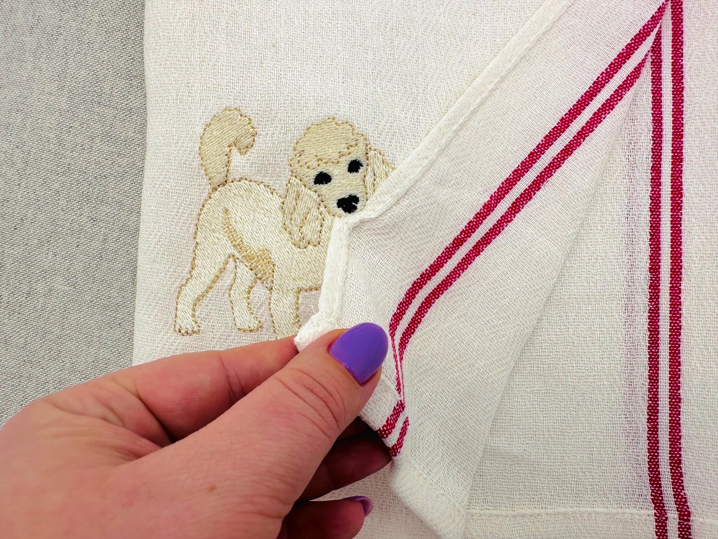 Playing Classic Poodle Puppy Dog Mama kitchen dish towel pet animal kids machine embroidery designs ITH