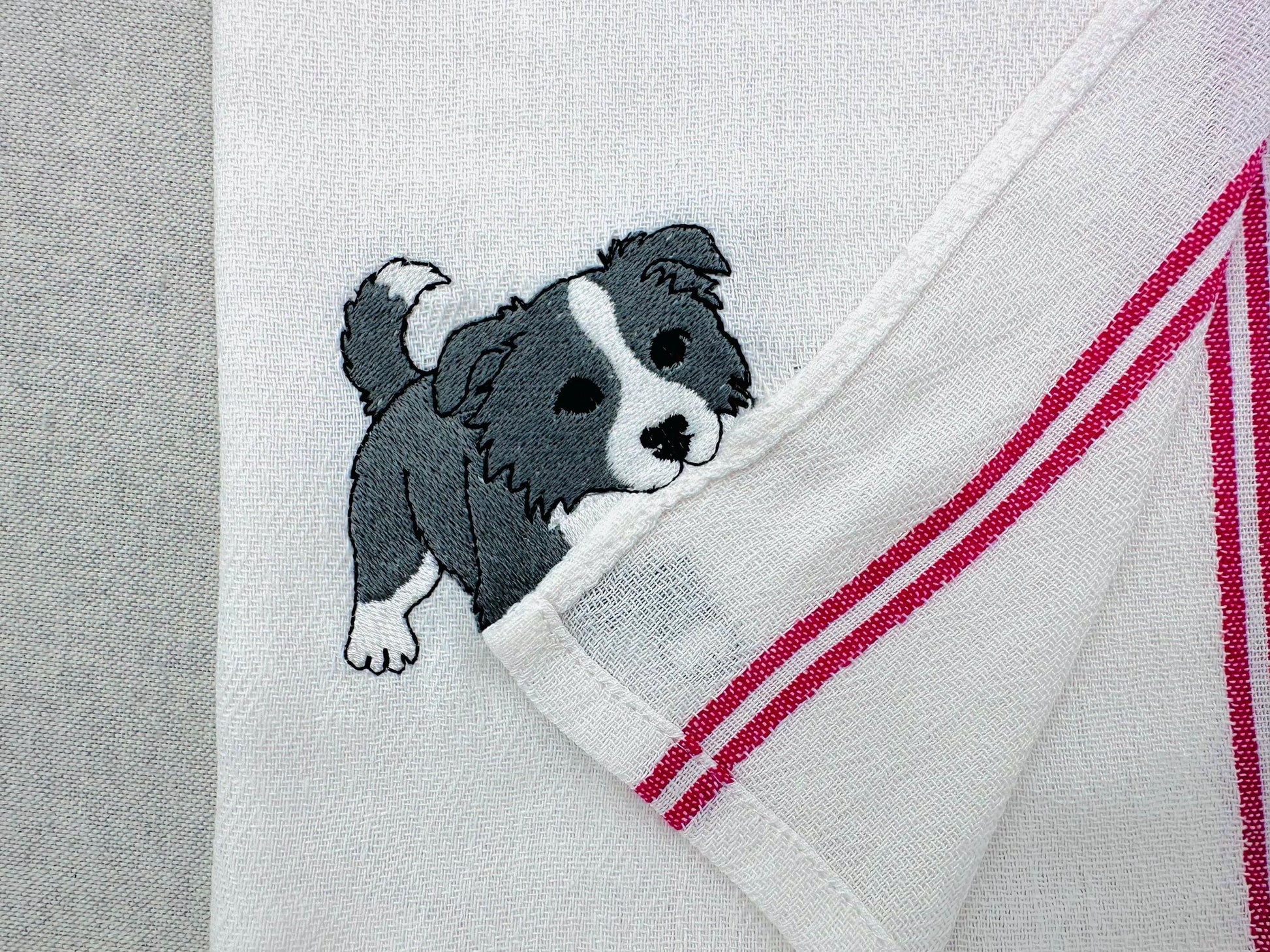 Playing Border Collie Puppy Dog Mama kitchen dish towel pet animal kids machine embroidery designs ITH
