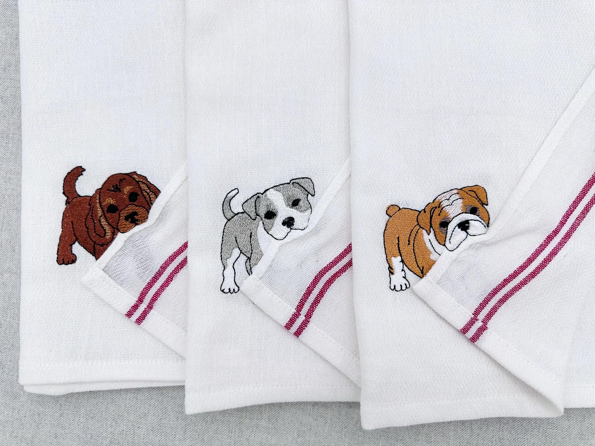 Lovely playing Bulldog Puppy Dog Mama kitchen dish towel pet animal kids machine embroidery designs ITH