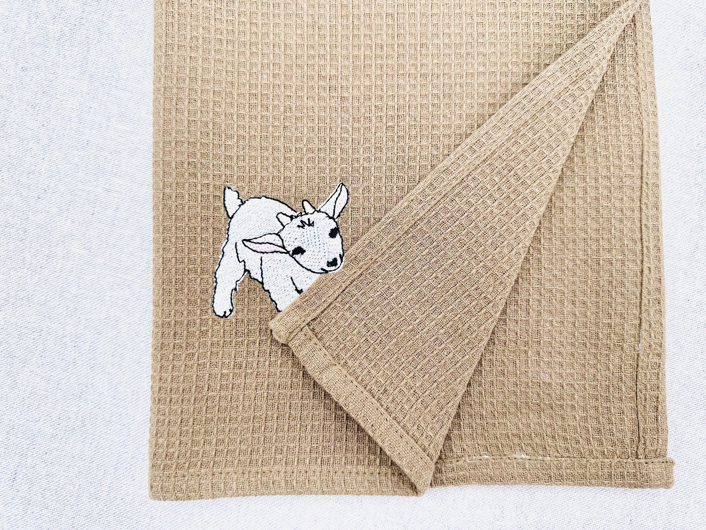 Cute Playing Little Baby Goat kitchen dish towel Farm animal kids machine embroidery designs ITH