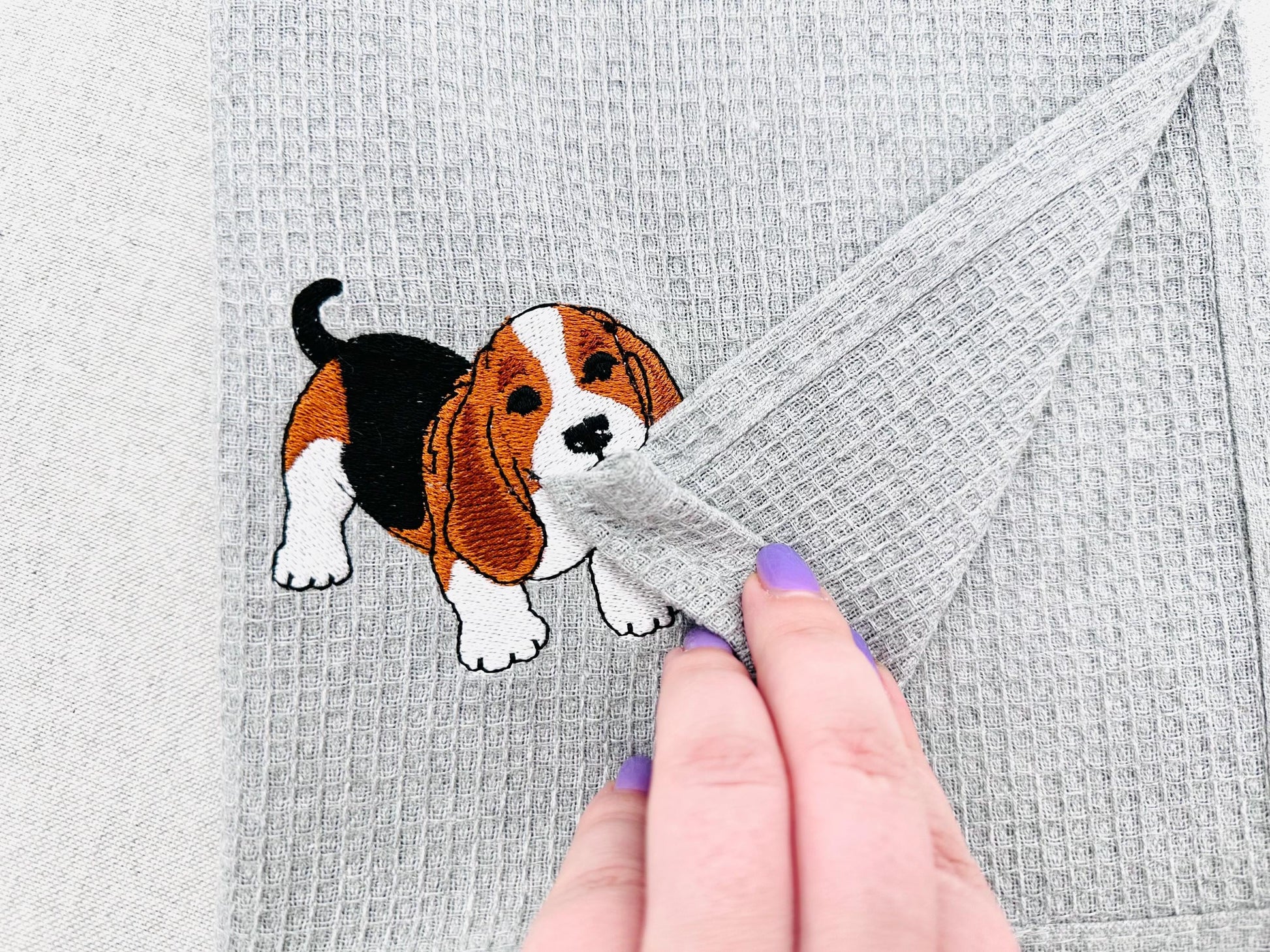 Cute playing Basset Hound Puppy Dog Mama kitchen dish towel pet animal kids machine embroidery designs ITH