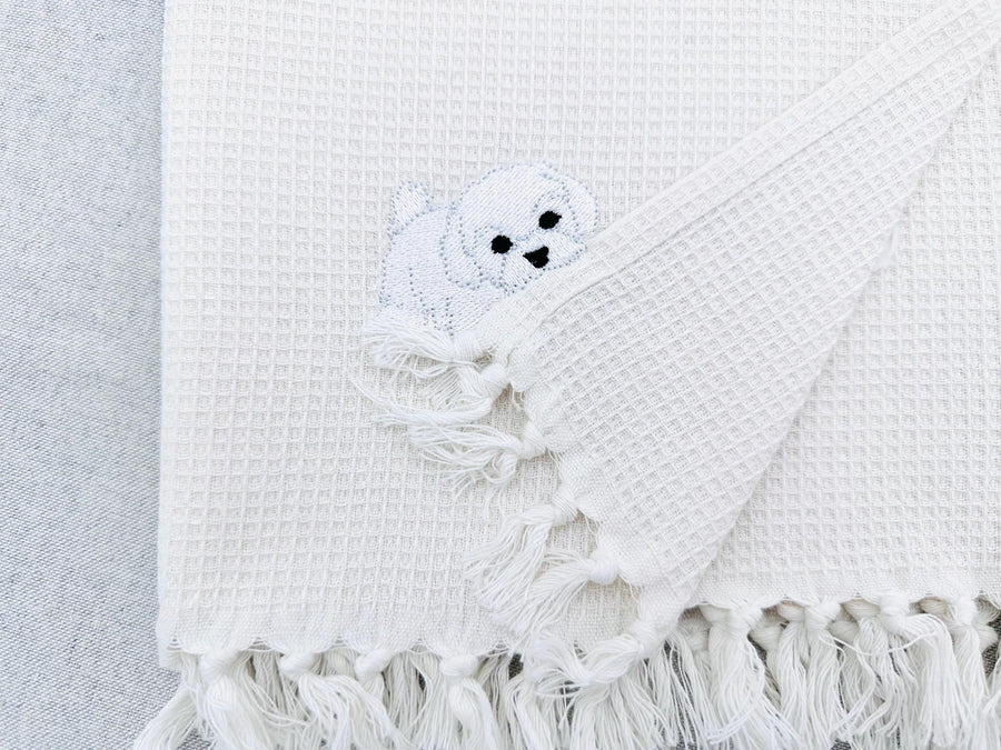 Lovely playing Bichon Frise Puppy Dog Mama kitchen dish towel pet animal kids machine embroidery designs ITH