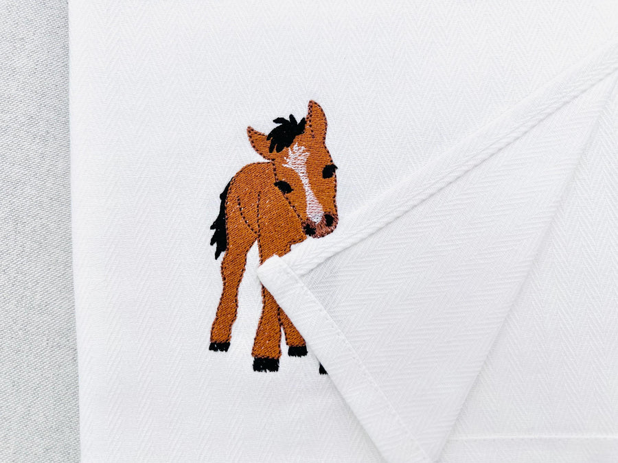 Playing Little Baby Horse Foal kitchen dish towel Farm animal kids machine embroidery designs ITH