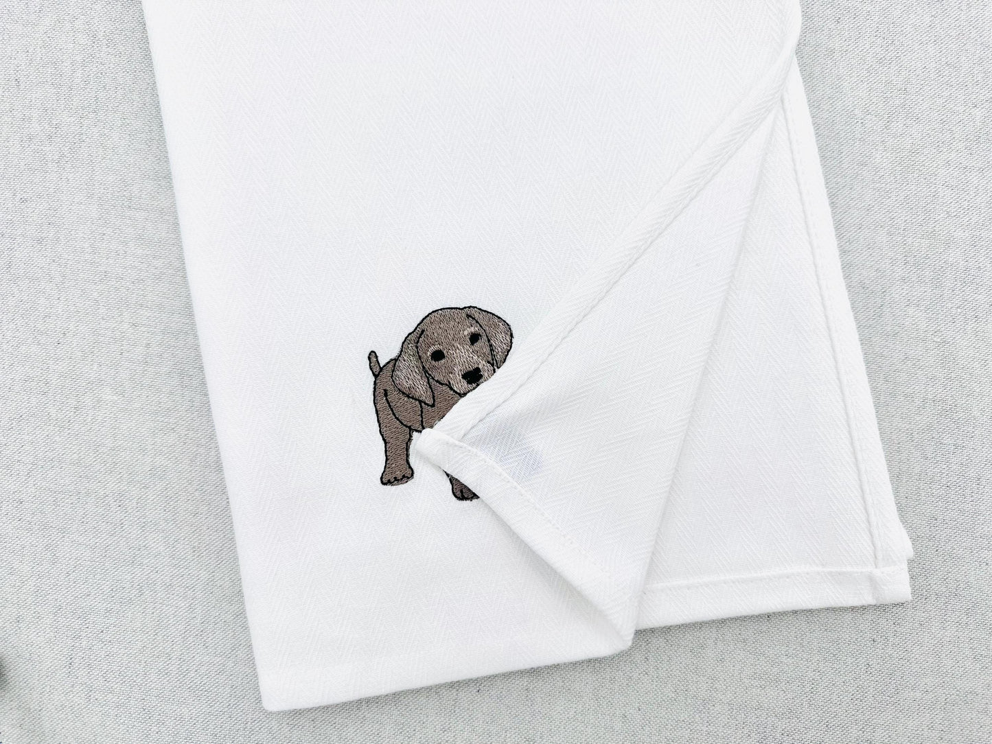 Playing Weimaraner Puppy Dog Mama kitchen dish towel pet animal kids machine embroidery designs ITH