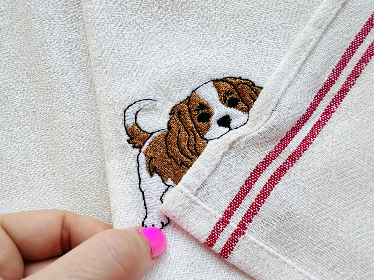 Playing Cavalier King Charles Spaniel Puppy Dog kitchen dish towel pet animal kids machine embroidery designs ITH