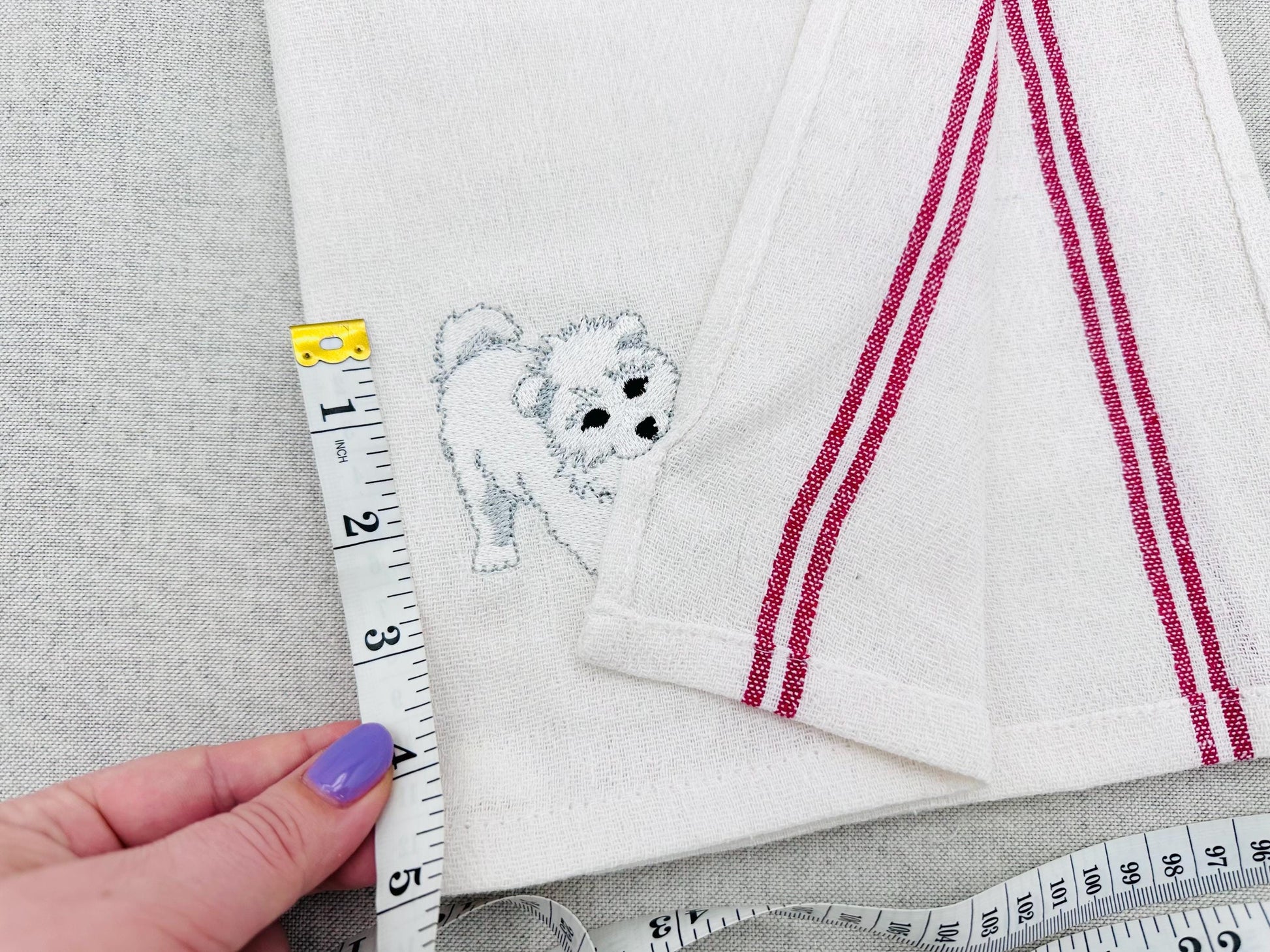 Cute Playing Little Samoyed Puppy Dog Mama kitchen dish towel pet animal kids machine embroidery designs ITH