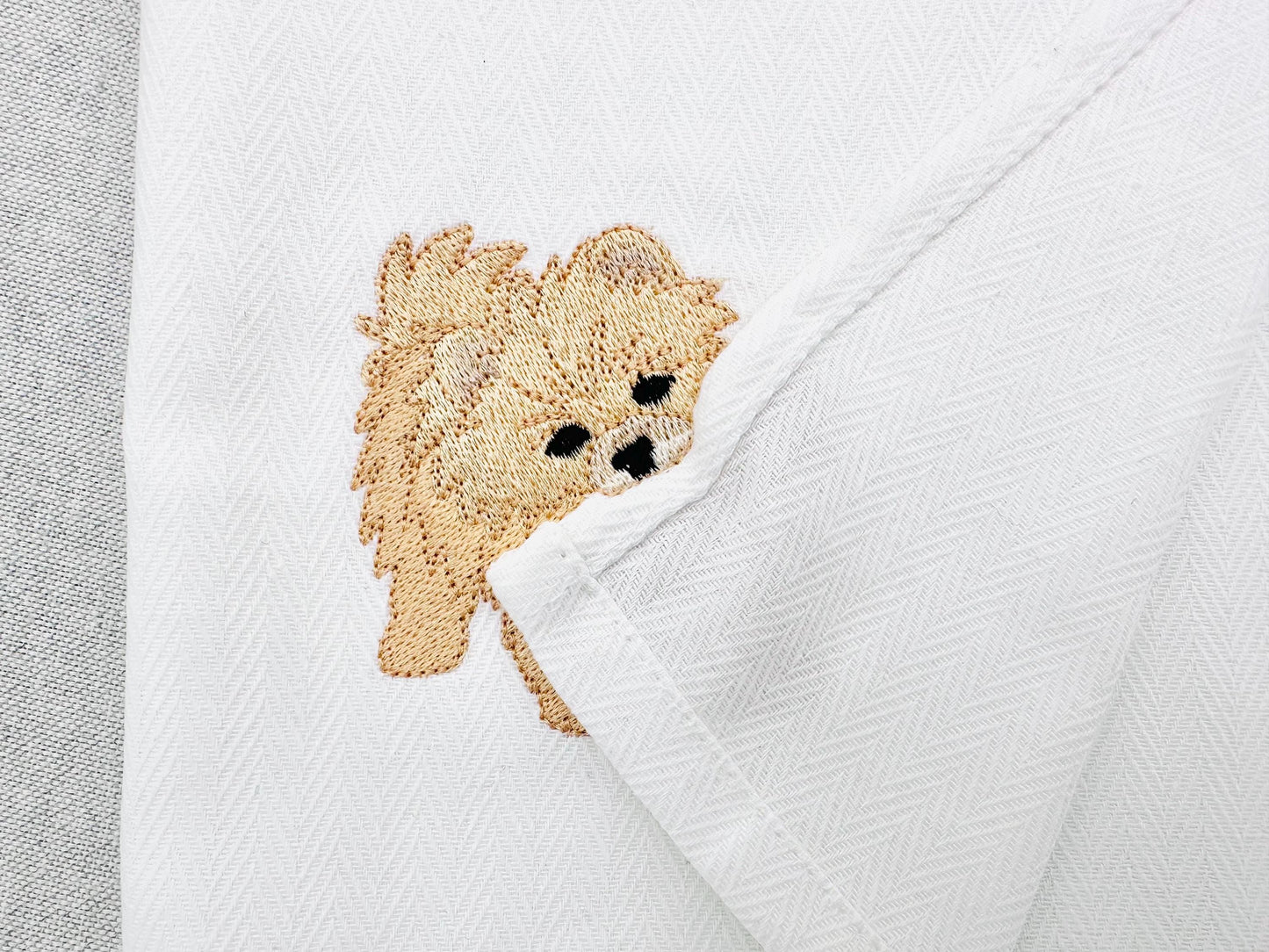 Playing little Spitz Puppy Dog Mama kitchen dish towel pet animal kids machine embroidery designs ITH