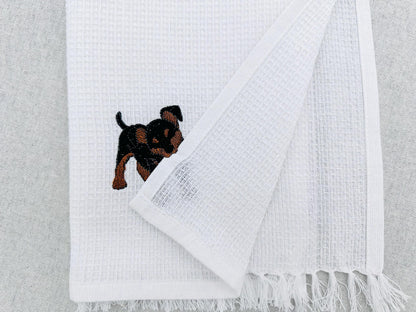 Playing Miniature Pinscher Puppy Dog Mama kitchen dish towel pet animal thief machine embroidery designs ITH