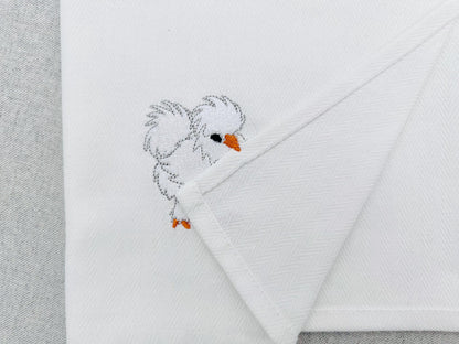 Playing Silkie Chicken Animal Thief kitchen dish towel Farm bird Chicken Mama machine embroidery designs ITH