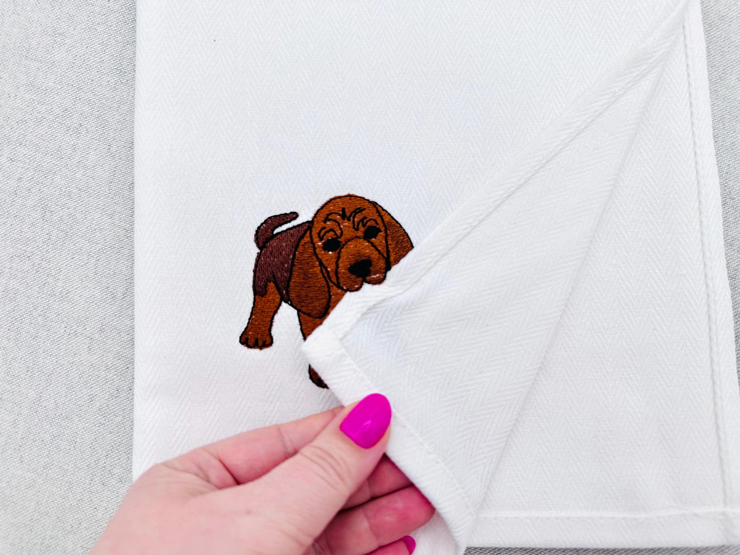 Playing Bloodhound Puppy Dog Mama kitchen dish towel pet animal Thief machine embroidery designs ITH