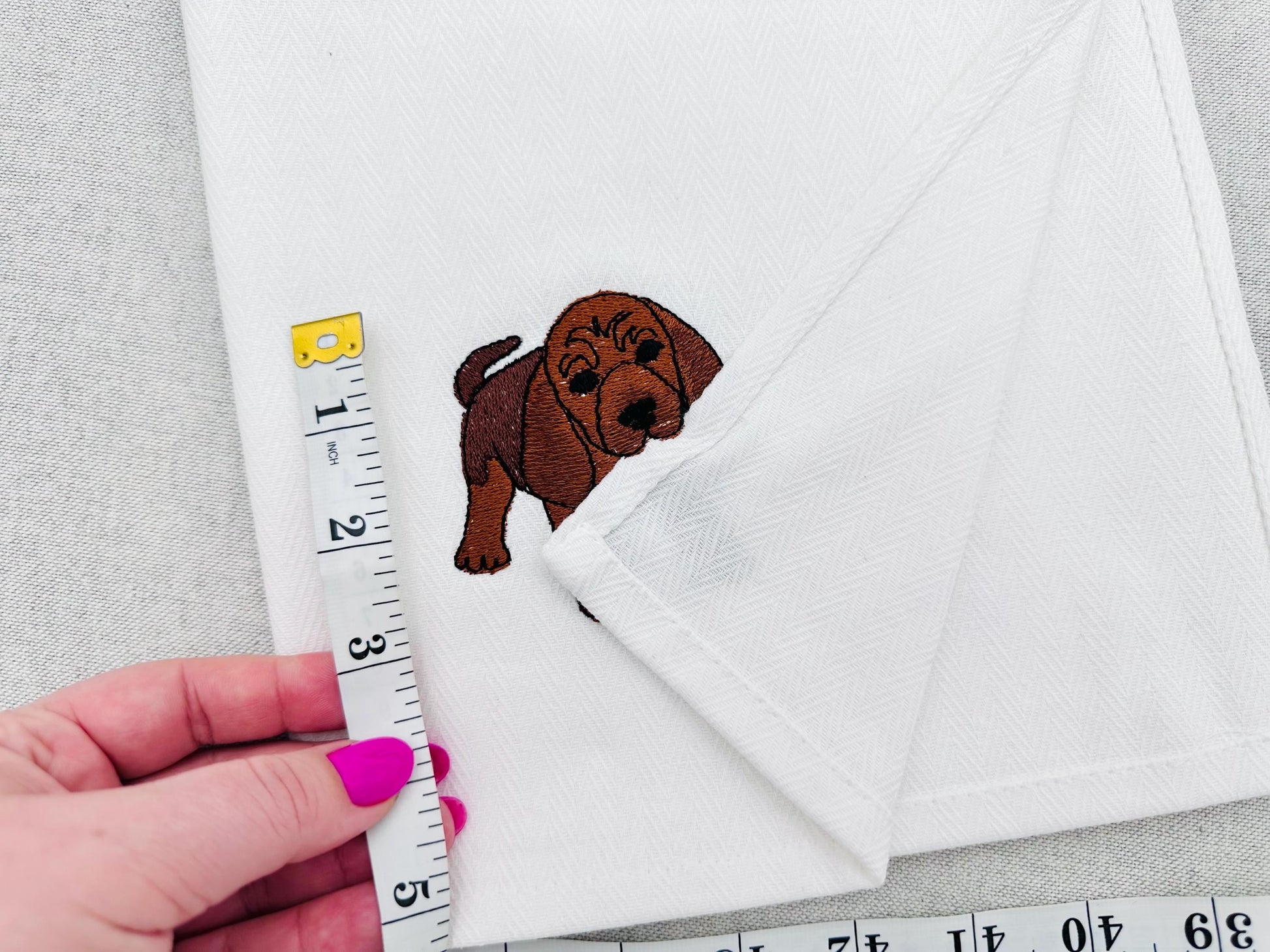 Playing Bloodhound Puppy Dog Mama kitchen dish towel pet animal Thief machine embroidery designs ITH