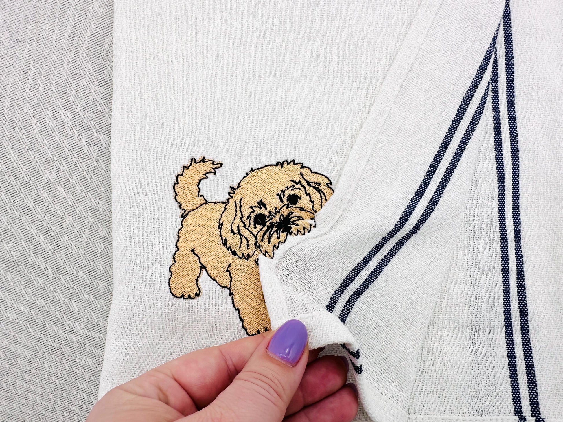 Playing Little Maltipoo Puppy Dog Mama kitchen dish towel animal pet thief machine embroidery designs ITH