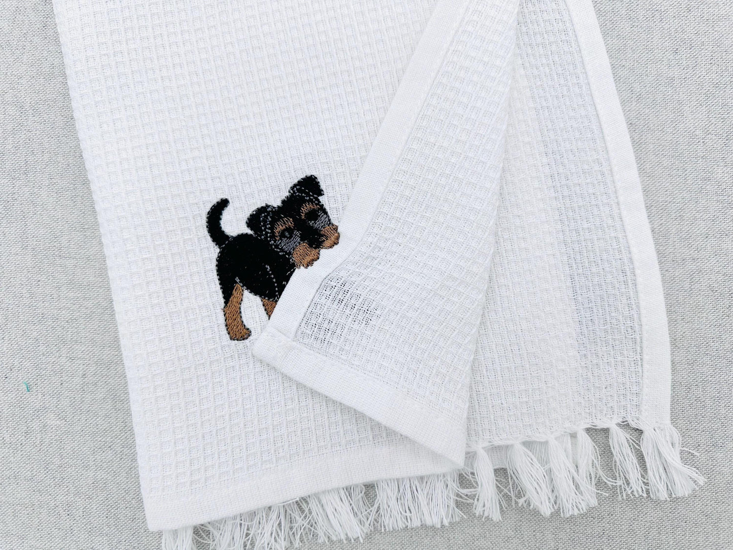 Playing wirehaired German Terrier Puppy Dog kitchen dish towel animal machine embroidery designs ITH