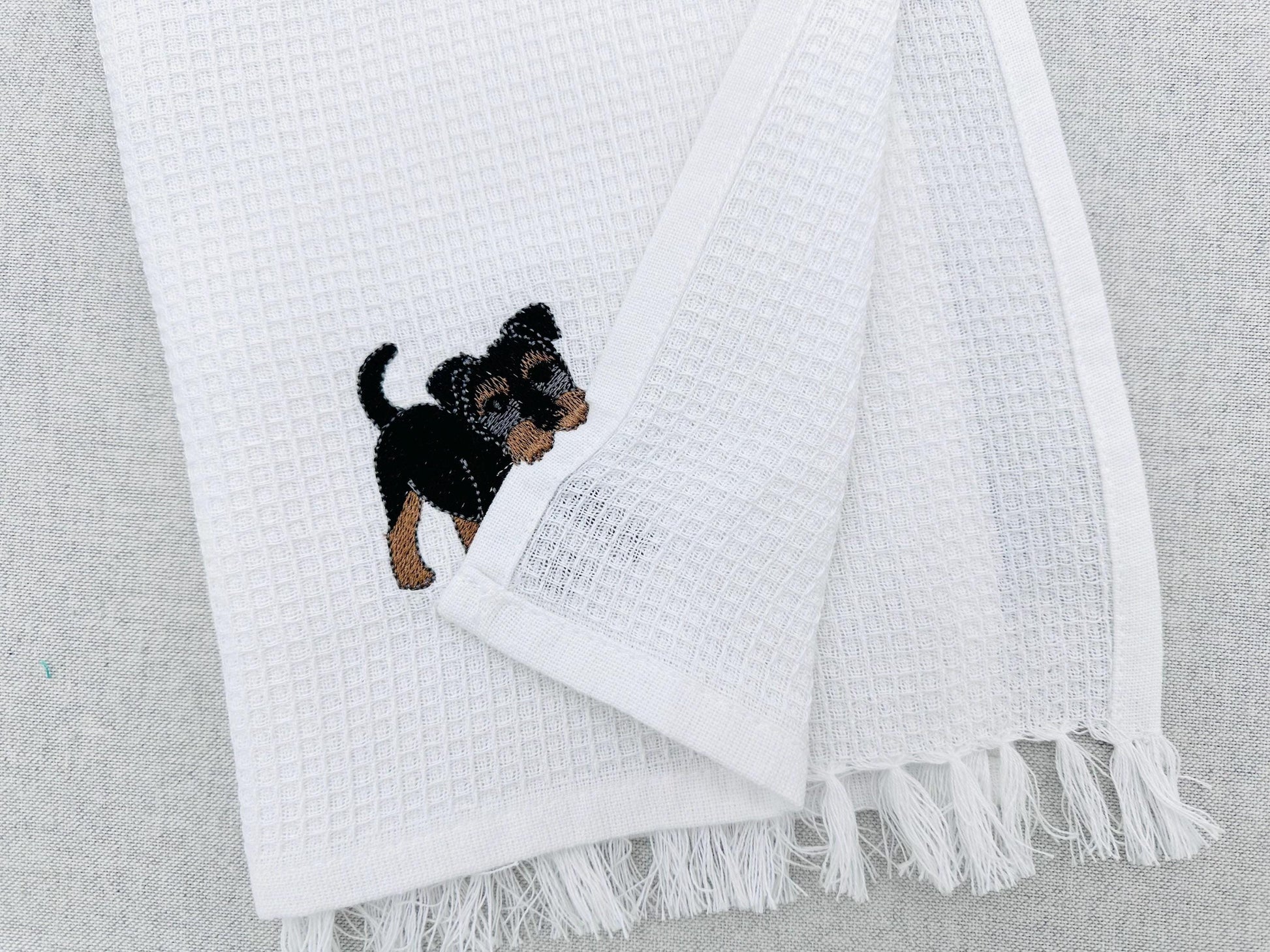 Playing wirehaired German Terrier Puppy Dog kitchen dish towel animal machine embroidery designs ITH