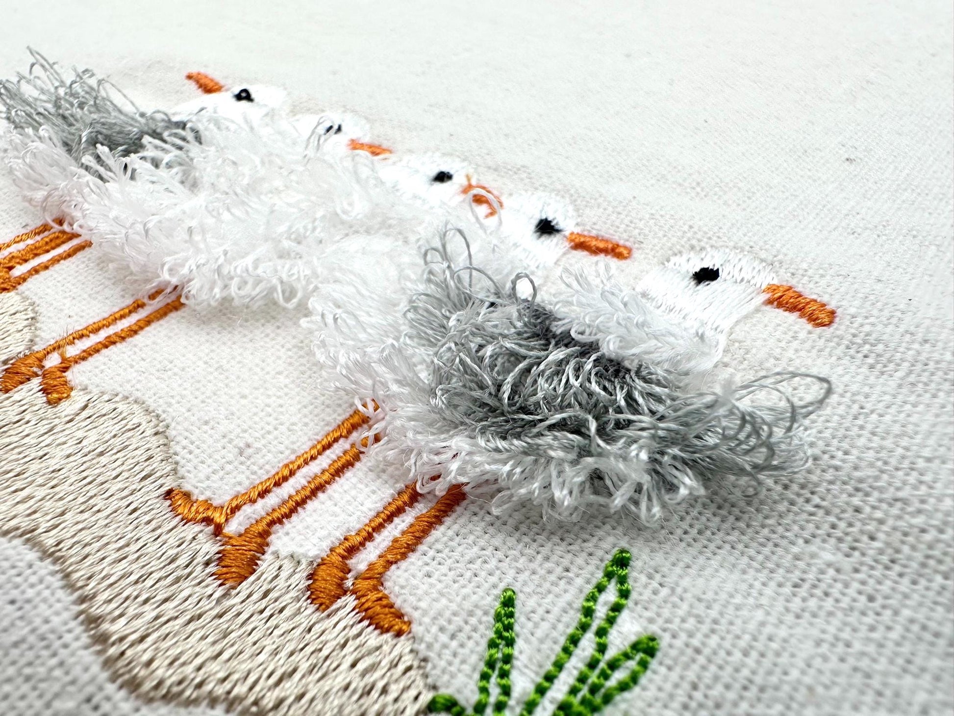 Fringed Fluffy Seagull Flock of 5 bird sea beach summer fringe chenille special WS thread machine embroidery designs sizes for hoop 4x4  5x7