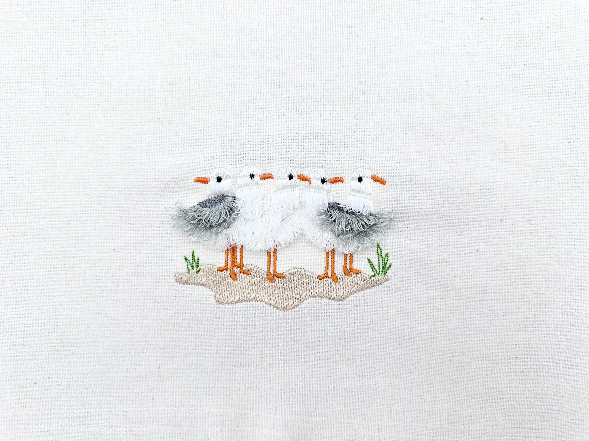 Fringed Fluffy Seagull Flock of 5 bird sea beach summer fringe chenille special WS thread machine embroidery designs sizes for hoop 4x4  5x7