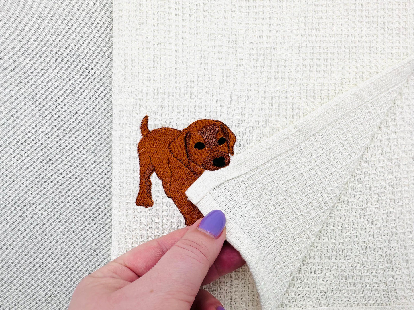 Playing Little Vizsla Puppy Dog Mama kitchen dish towel animal pet kids machine embroidery designs ITH
