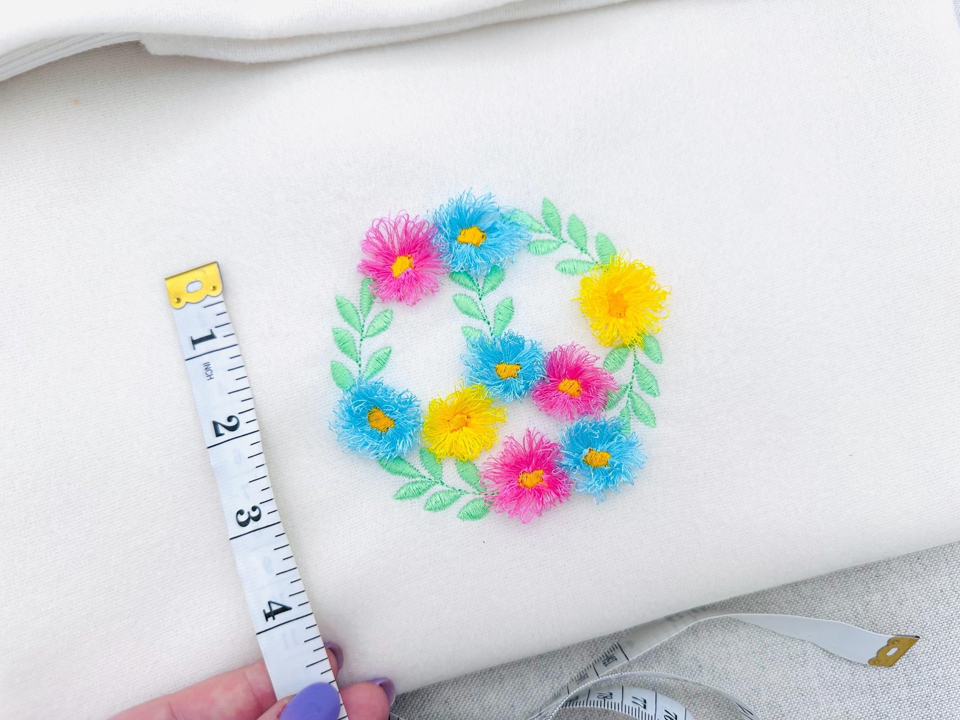 Fringed Floral Peace Sign Leaf and Flower Fluffy Fringe chenille daisy machine embroidery designs