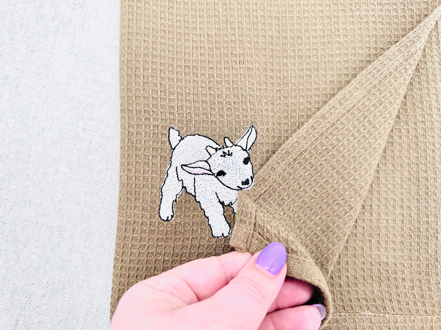 Cute Playing Little Baby Goat kitchen dish towel Farm animal kids machine embroidery designs ITH