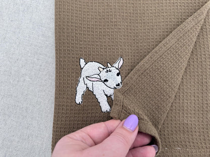 Cute Playing Little Baby Goat kitchen dish towel Farm animal kids machine embroidery designs ITH