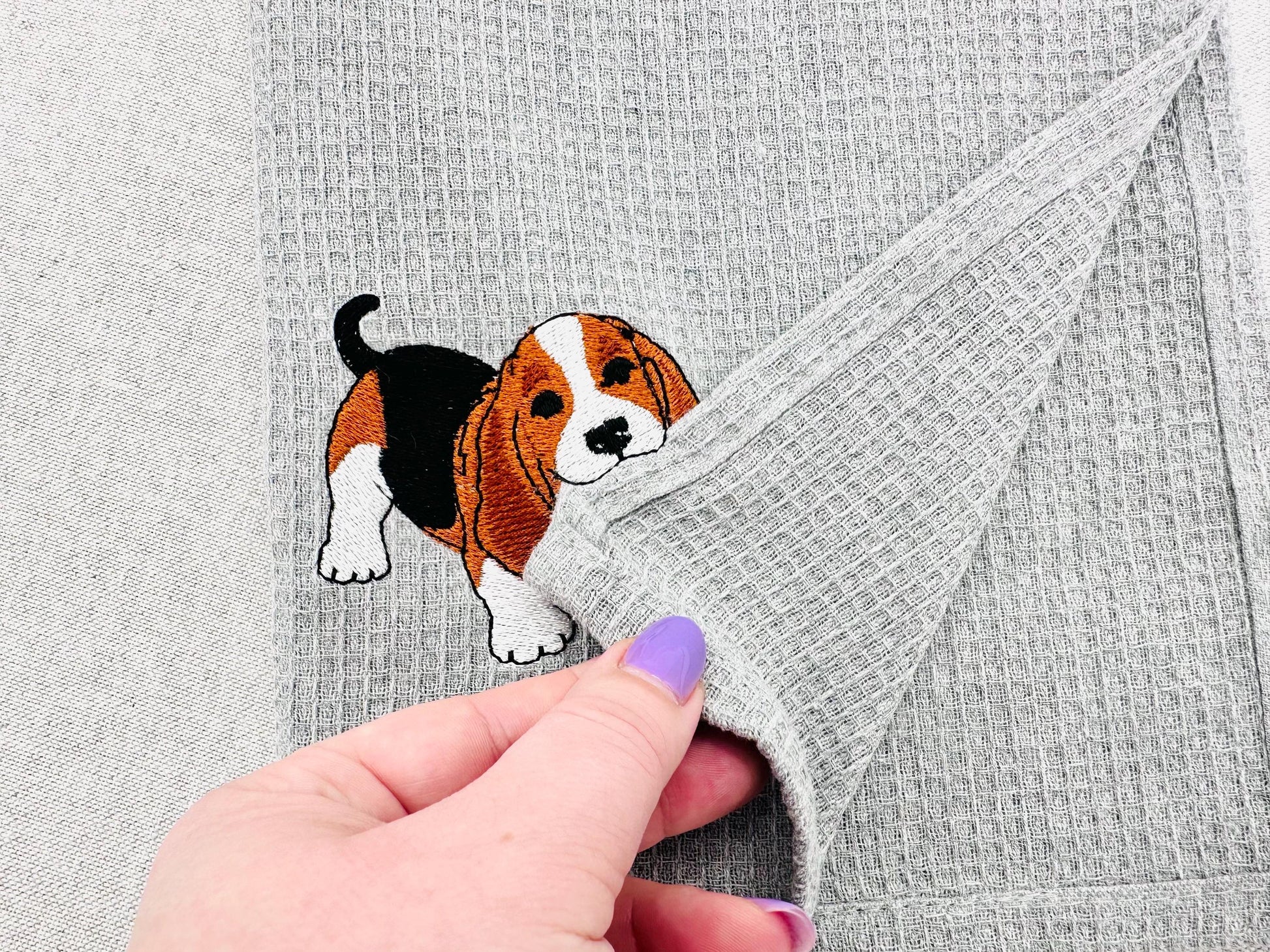 Cute playing Basset Hound Puppy Dog Mama kitchen dish towel pet animal kids machine embroidery designs ITH