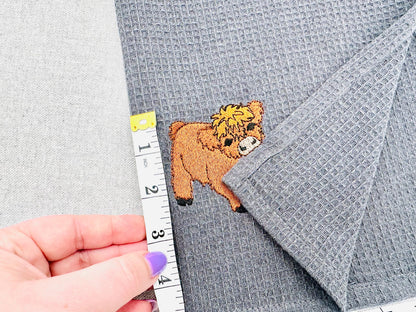 Cute Playing Little Highland Bull Calf baby Cow kitchen dish towel Farm animal machine embroidery designs ITH