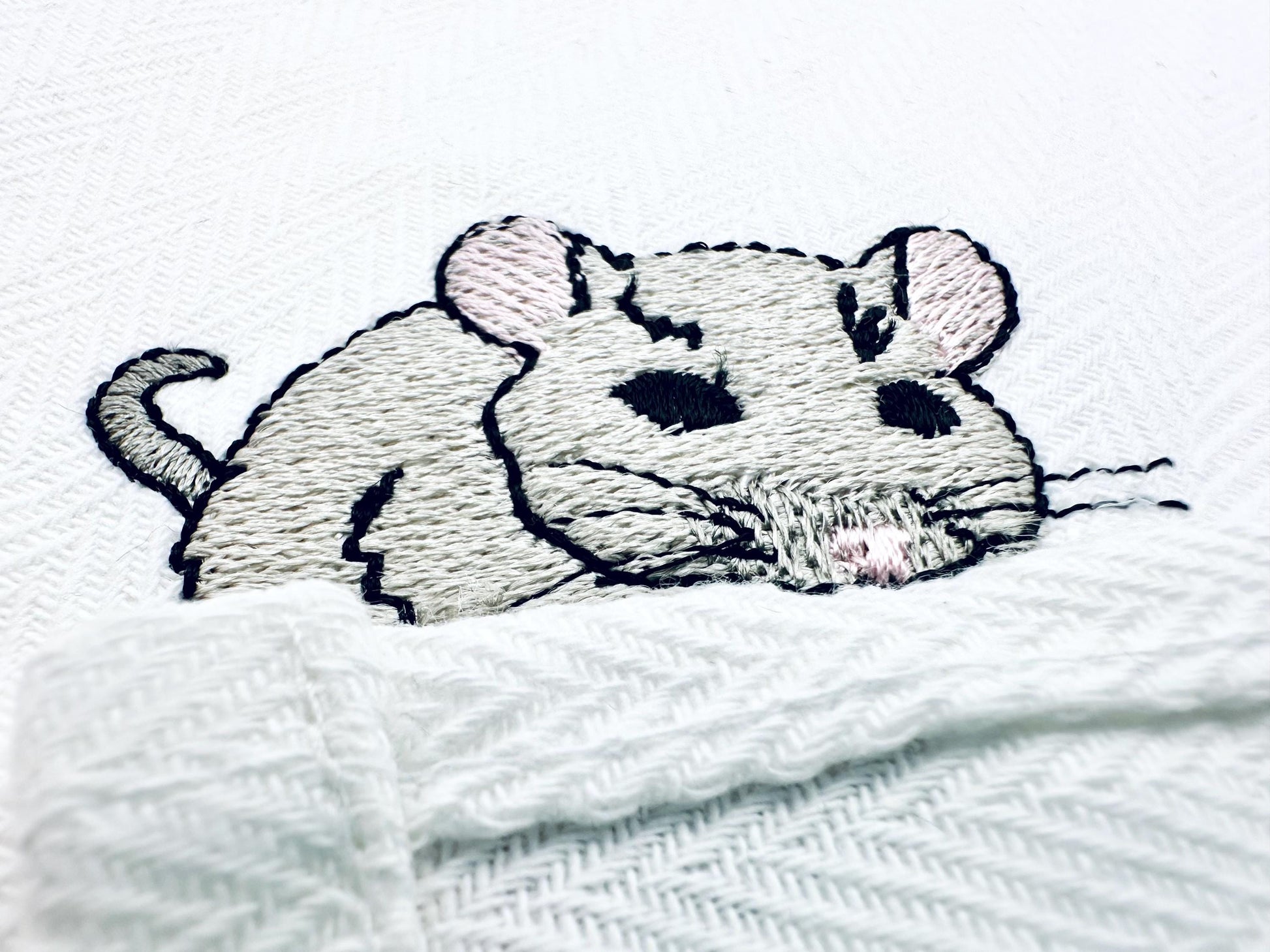 Playing Little Baby Mouse Pup Animal Thief kitchen dish towel kids funny machine embroidery designs ITH