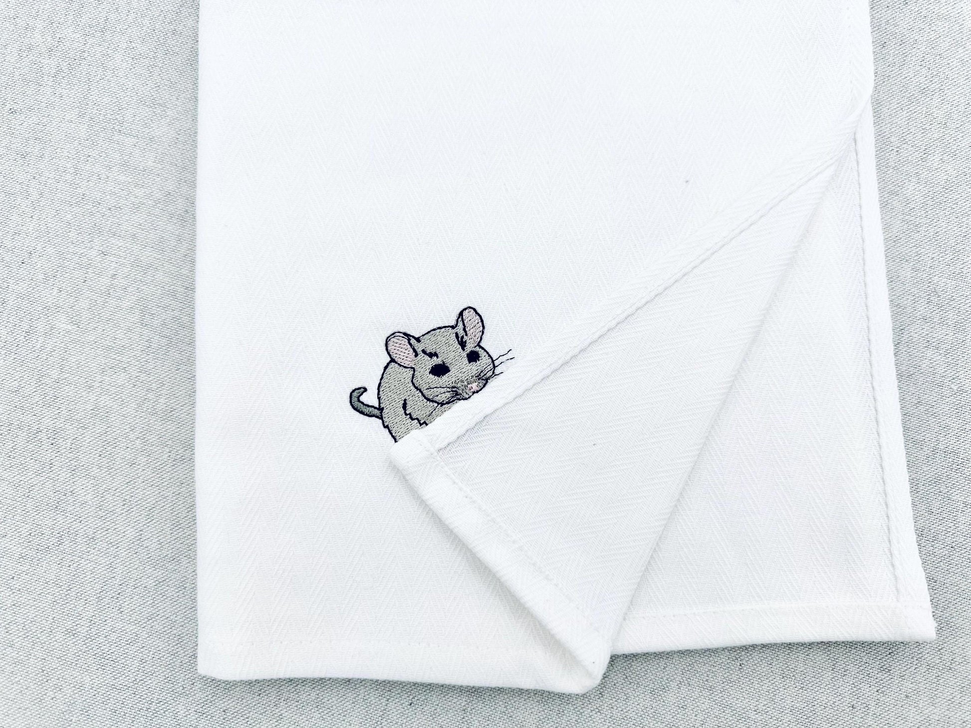 Playing Little Baby Mouse Pup Animal Thief kitchen dish towel kids funny machine embroidery designs ITH