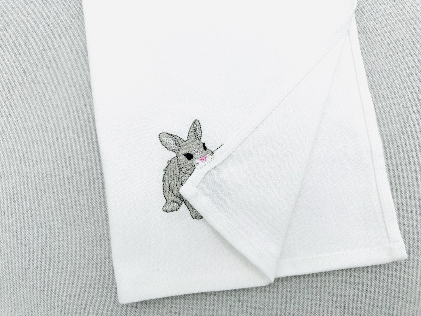 Playing Baby Bunny Rabbit kitchen dish towel animal Thief kids machine embroidery designs ITH