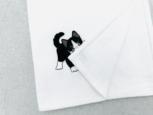 Playing Tuxedo Kitty Cat kitchen dish towel pet animal Thief kids machine embroidery designs ITH