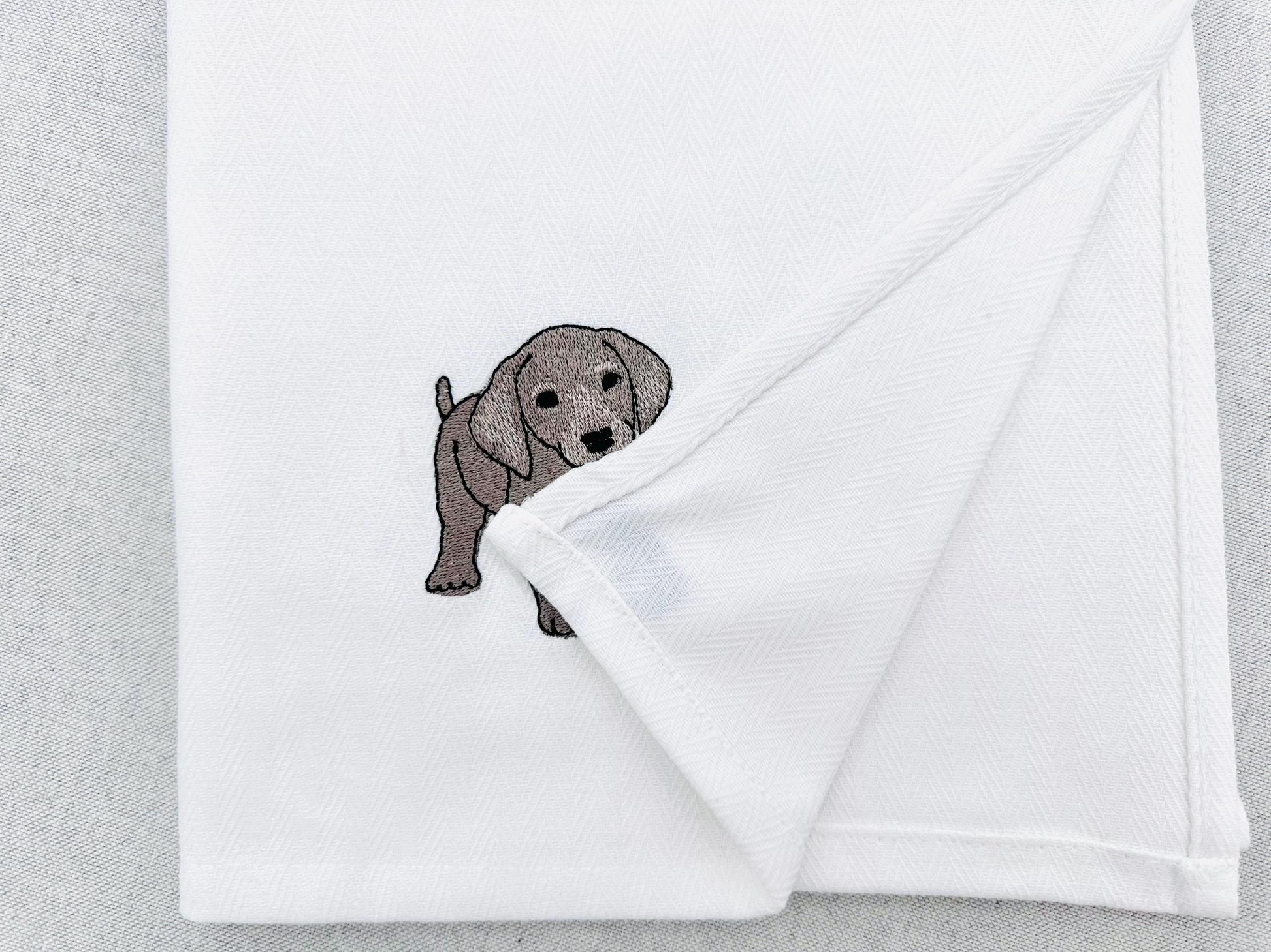 Playing Weimaraner Puppy Dog Mama kitchen dish towel pet animal kids machine embroidery designs ITH