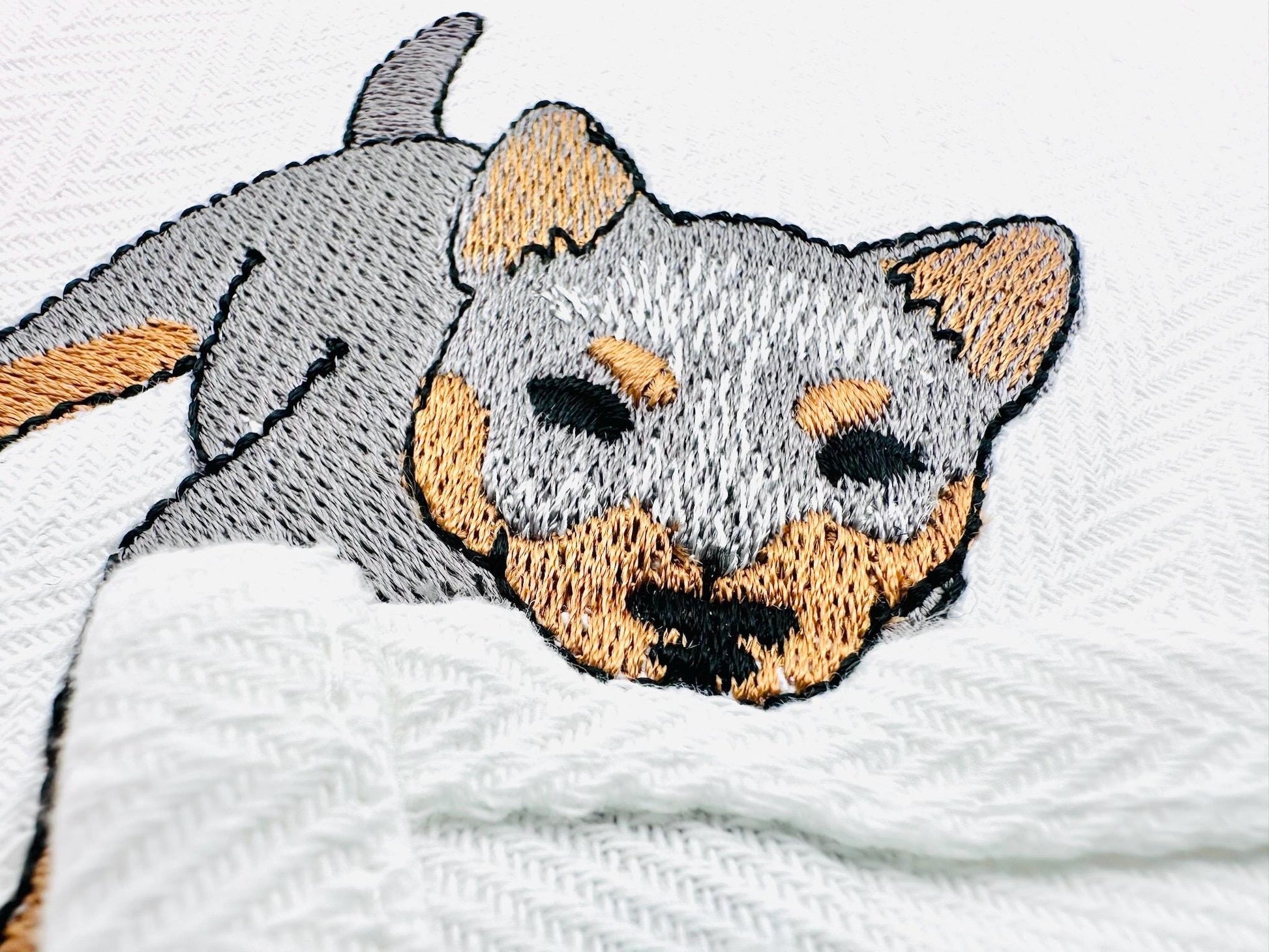 Playing Blue Heeler Puppy Dog Mama kitchen dish towel pet animal kids machine embroidery designs ITH