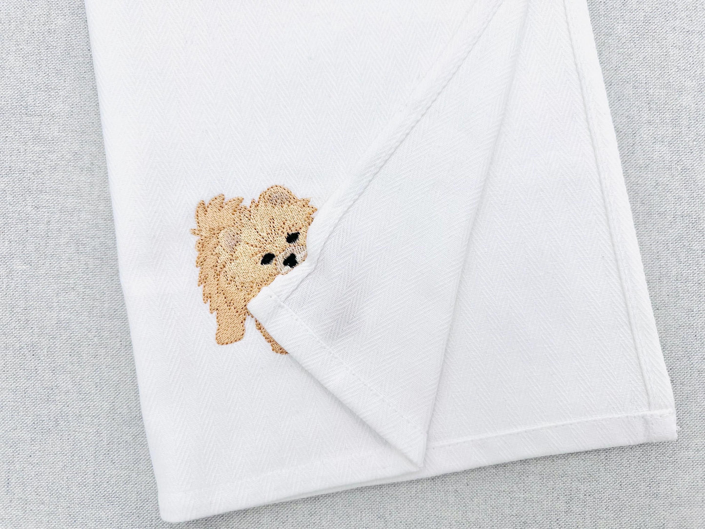 Playing little Spitz Puppy Dog Mama kitchen dish towel pet animal kids machine embroidery designs ITH