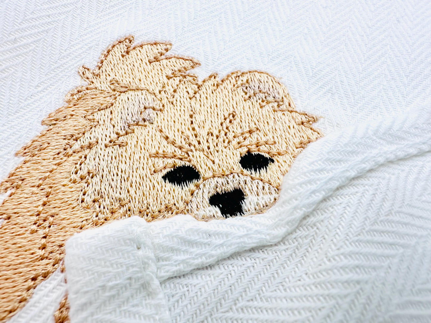 Playing little Spitz Puppy Dog Mama kitchen dish towel pet animal kids machine embroidery designs ITH