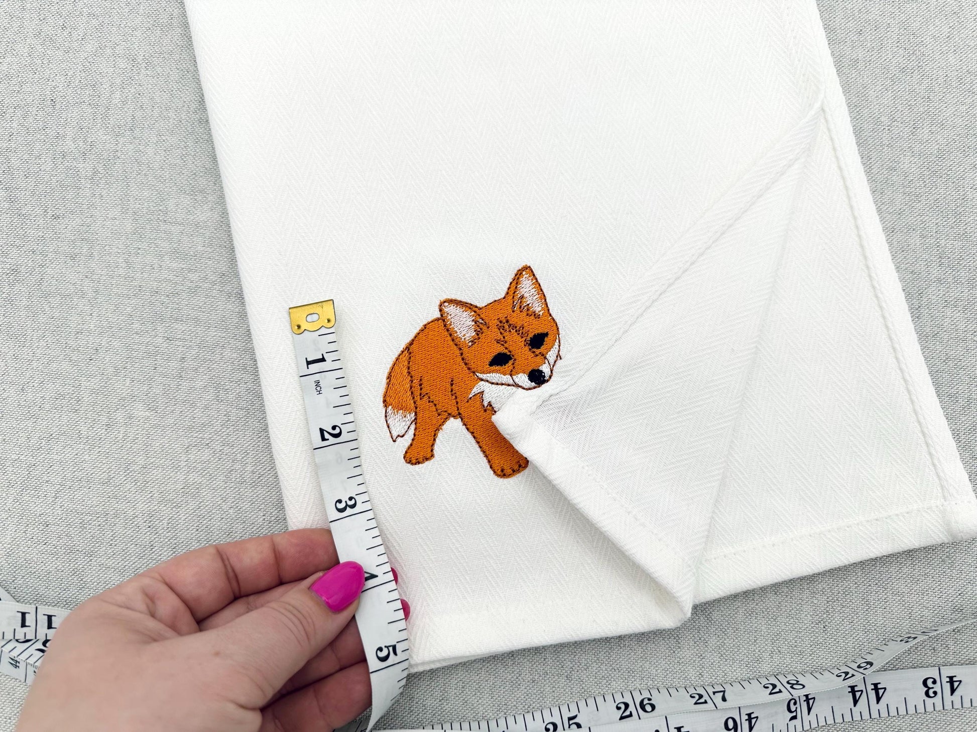 Playing Little Baby Fox Cub kitchen dish towel wild animal Thief kids machine embroidery designs ITH