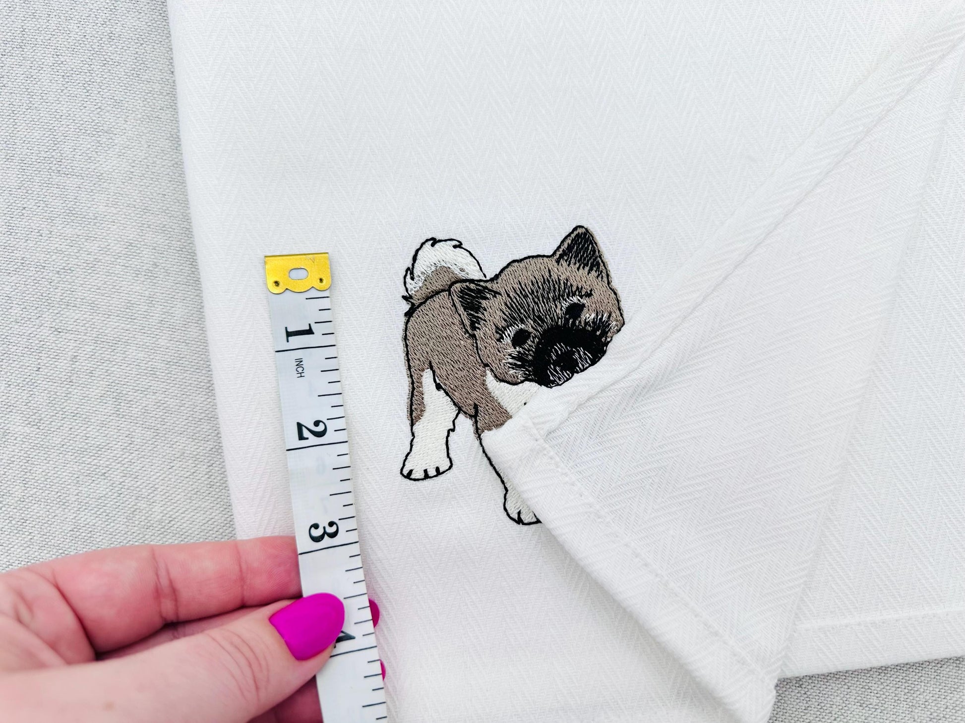 Playing American Akita Puppy Dog Mama kitchen dish towel pet animal machine embroidery designs ITH