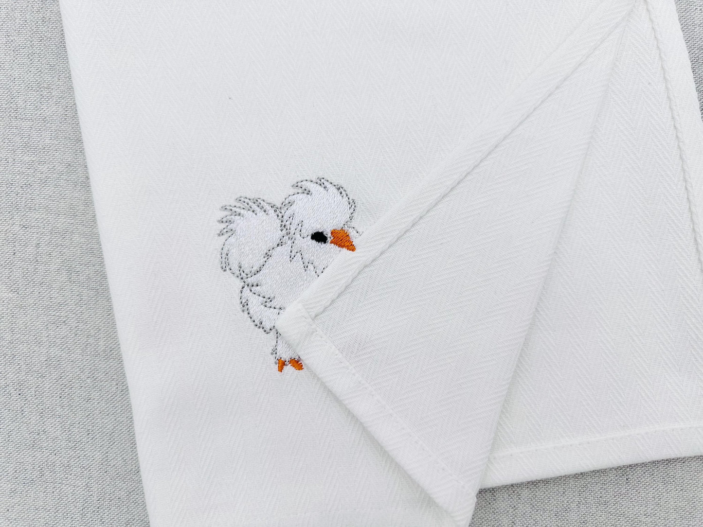 Playing Silkie Chicken Animal Thief kitchen dish towel Farm bird Chicken Mama machine embroidery designs ITH